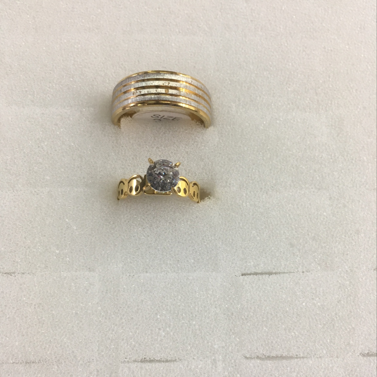 金色情侣戒指💍搭配设计风格独特魅力个性气质高雅修身气质高雅产品图