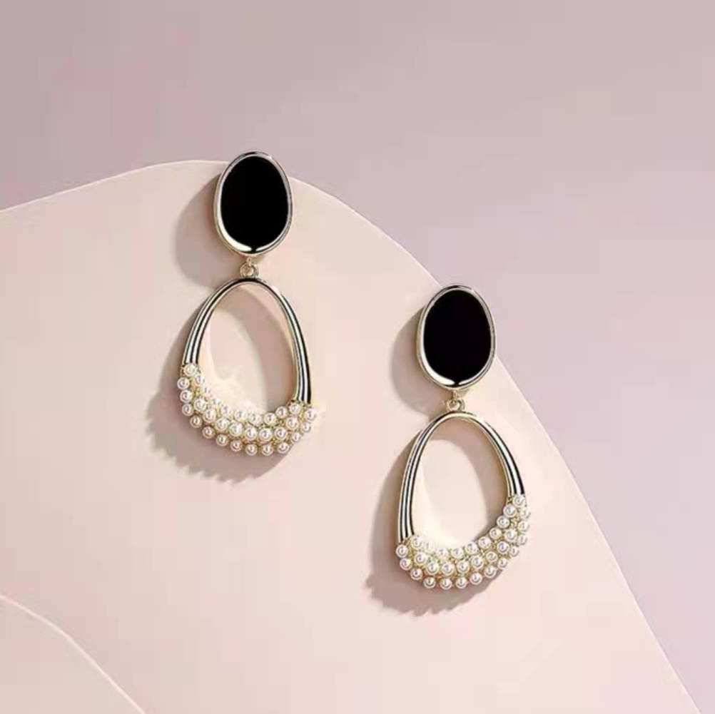 Fashionable and versatile pearl earrings, retro and individual, long super flash zircon, ethnic style, versatile tassel, seven-color earrings, copper earrings. Yiwu -042 Jia Liang Accessories