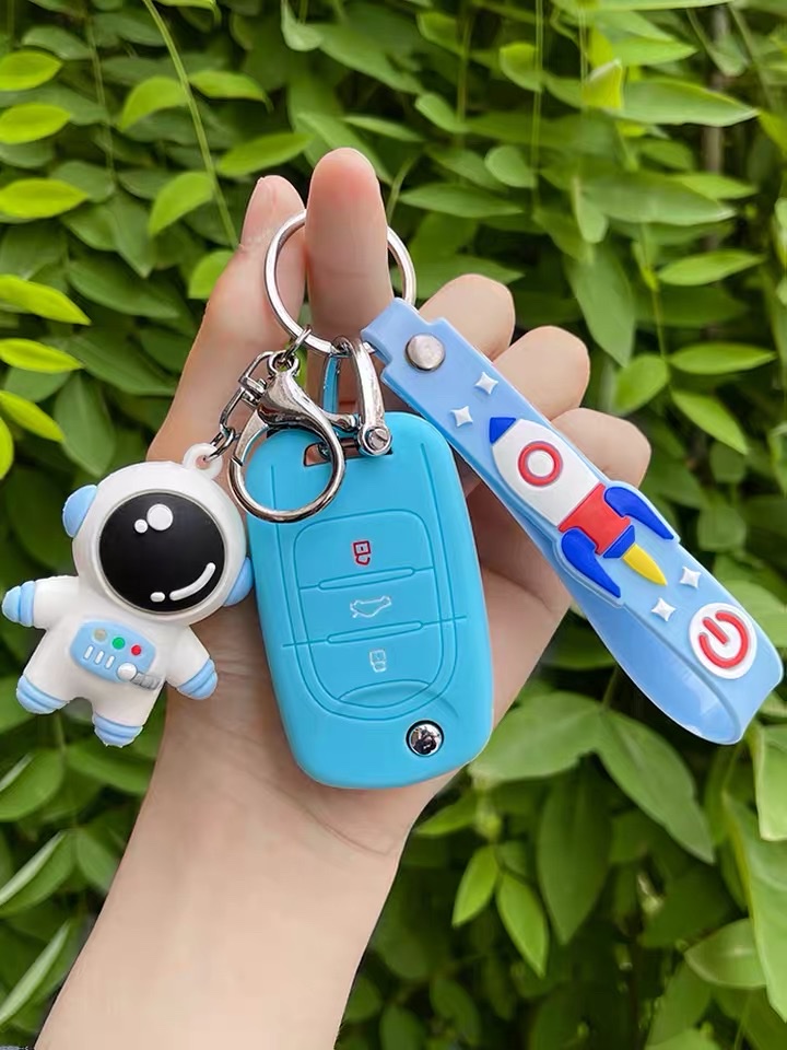 Wuling Hongguang Mini Yugui Dog Car Key Set Macaron Electric Car Miniev Shell Mini Ev Buckle Cute Female 36 Application Scenario