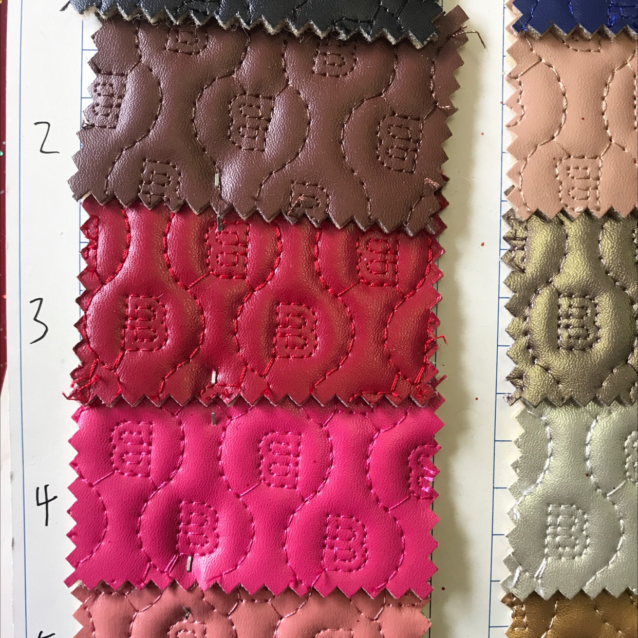 pu绣金碧辉煌产品图