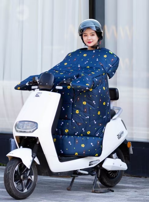 挡风被护肩款2号白底实物图