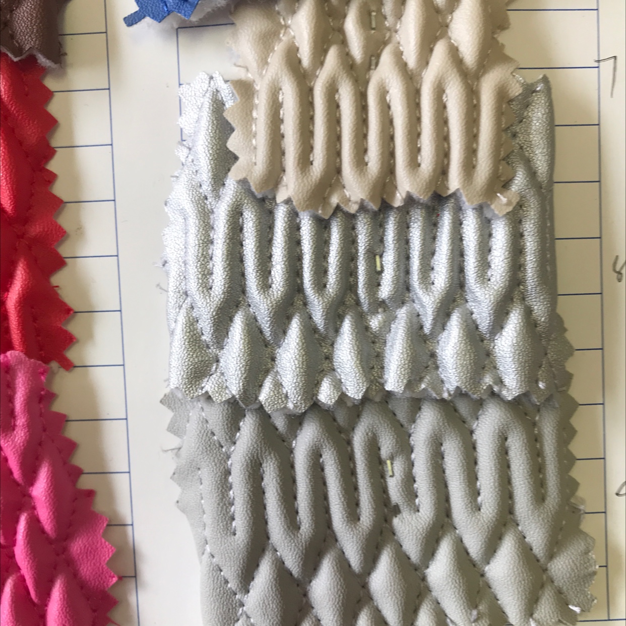 水洗荔枝方格桃心厂家直销爆款04