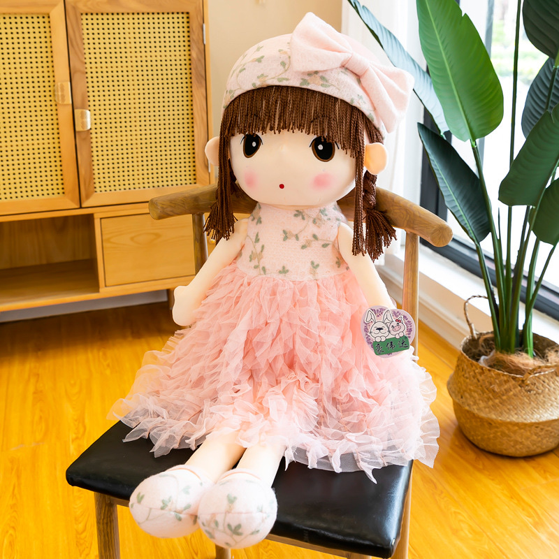 The doll girl is asking for a hug detail image 4