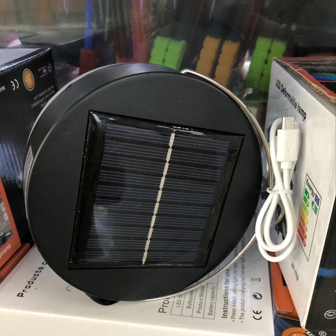 مصابيح إضاءة متعددة الوظائف لمصابيح التخييم الليلي لمصابيح USB في خيام الطوارئ التي تعمل بالطاقة الشمسية Item Picture