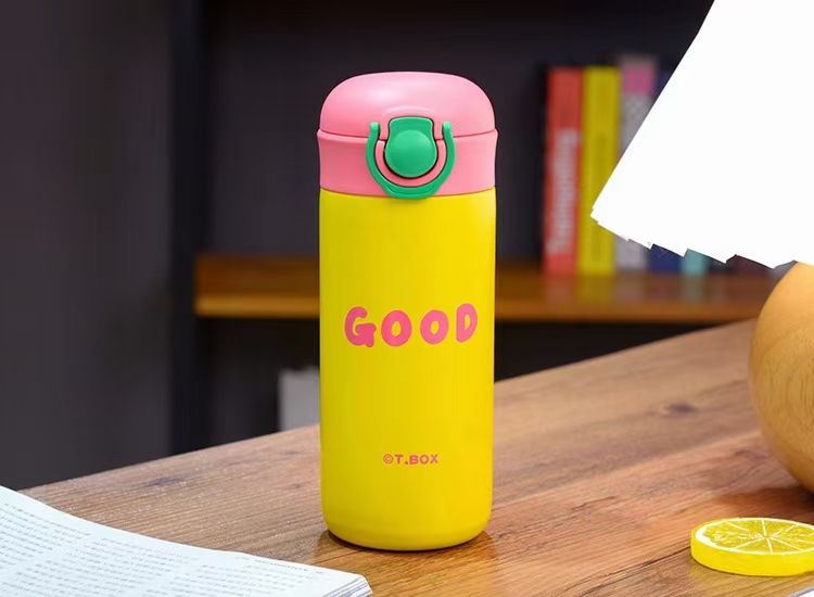 保温杯A白底实物图