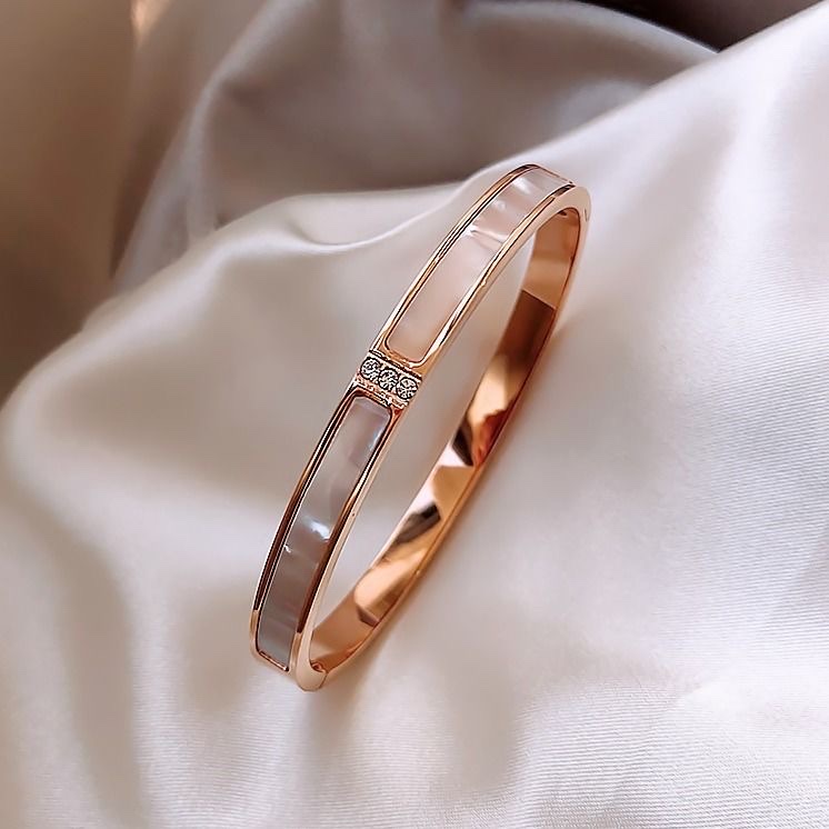 Chenglong Jewelry Titanium Steel mother-of-Pearl Bracelet, non-allergenic and non-fading B0001-120 Specification image