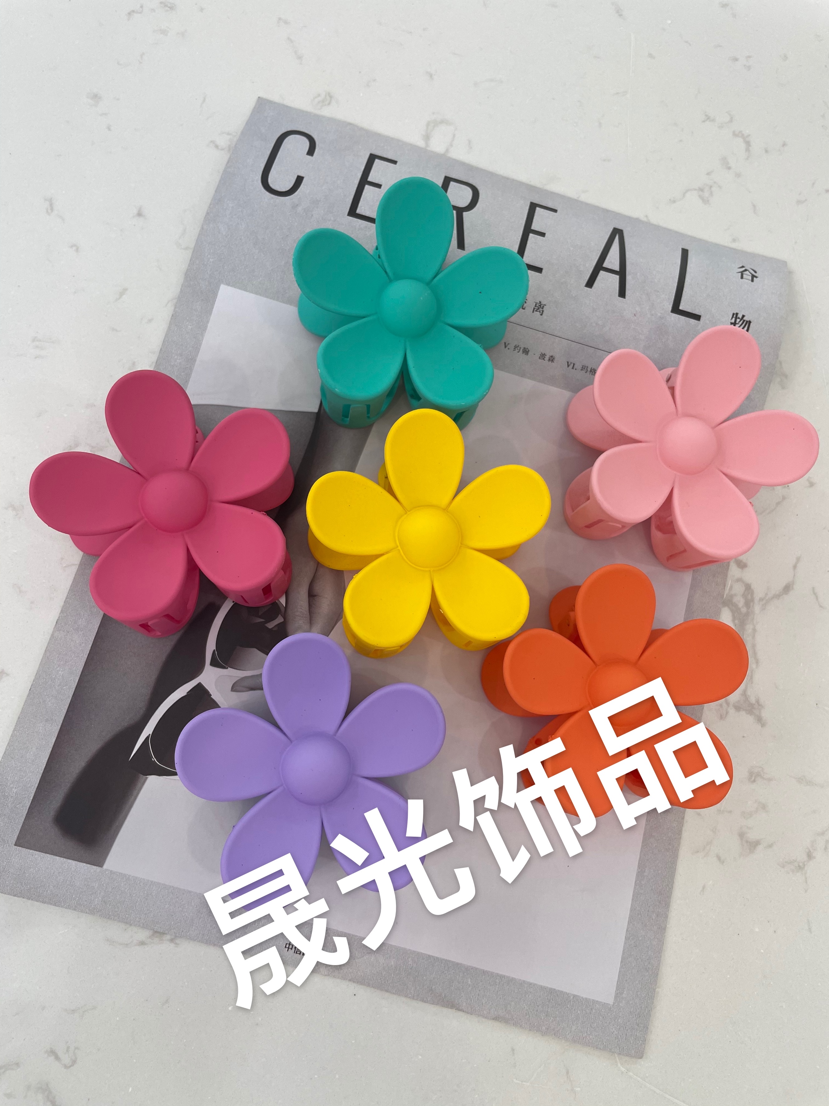 8 cm five-petal gripper detail image 3