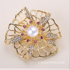 Brooch 1616