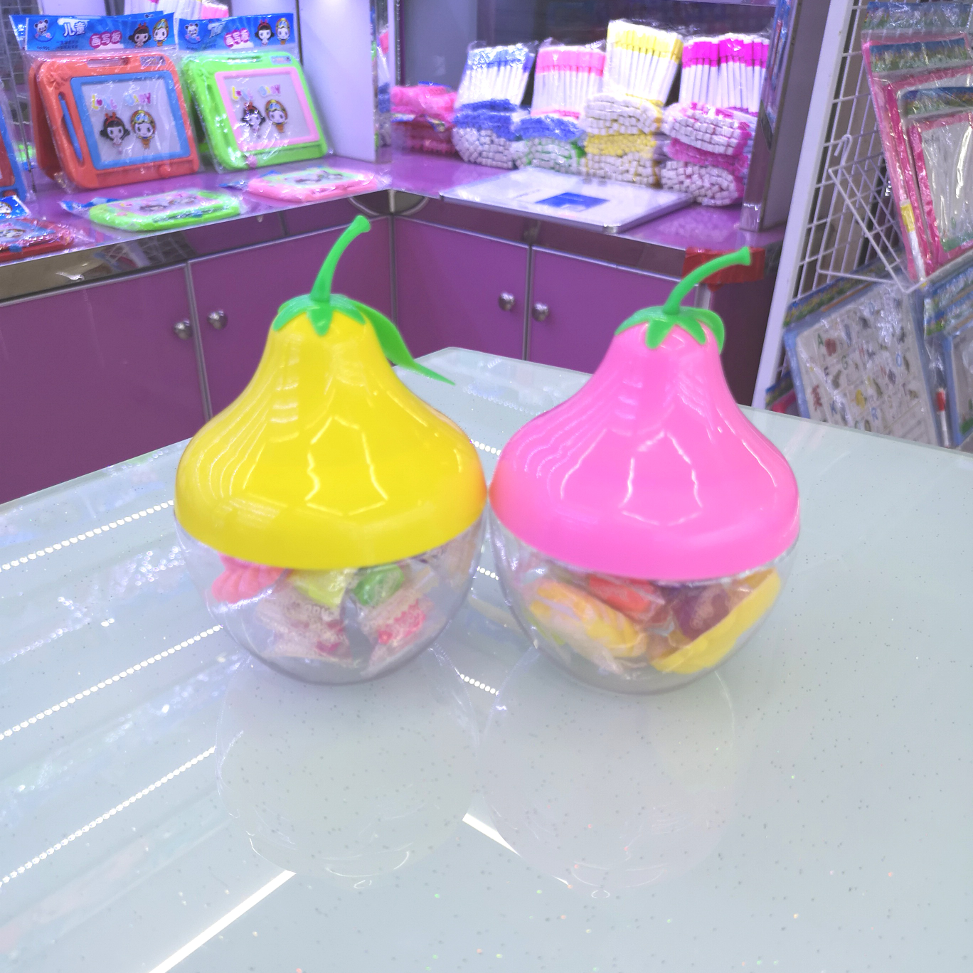 梨子瓶装彩泥，橡皮泥8色