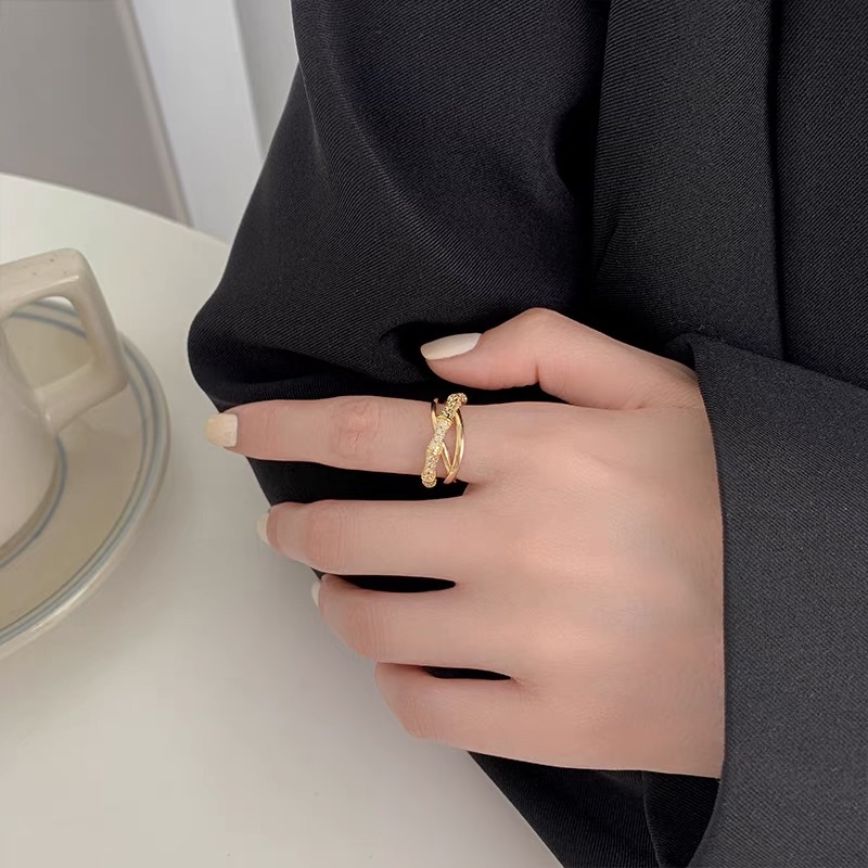 镶钻戒指时尚个性轻奢小众设计夸张高级感冷淡风不掉色食指戒女夏产品图