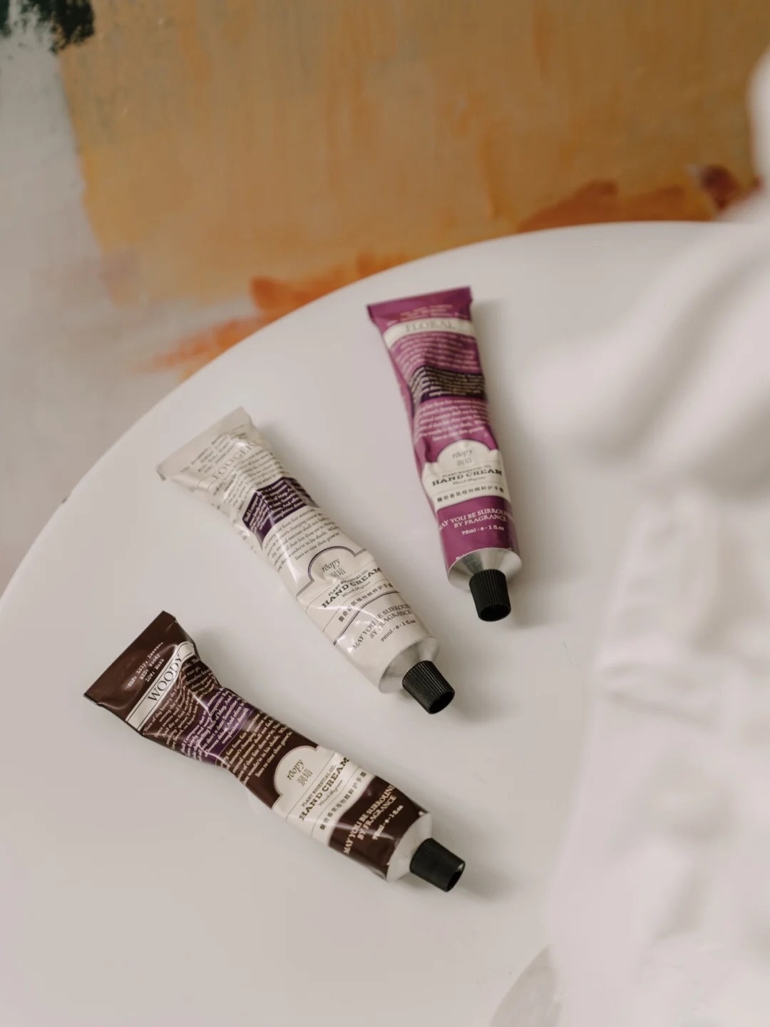 roopy Fougere Fragrance Plant Essence Hand Cream for Moisturizing and Refreshing Hands, a big brand moisturizing Hand Cream 75ml, Orange Green Spring Specification image