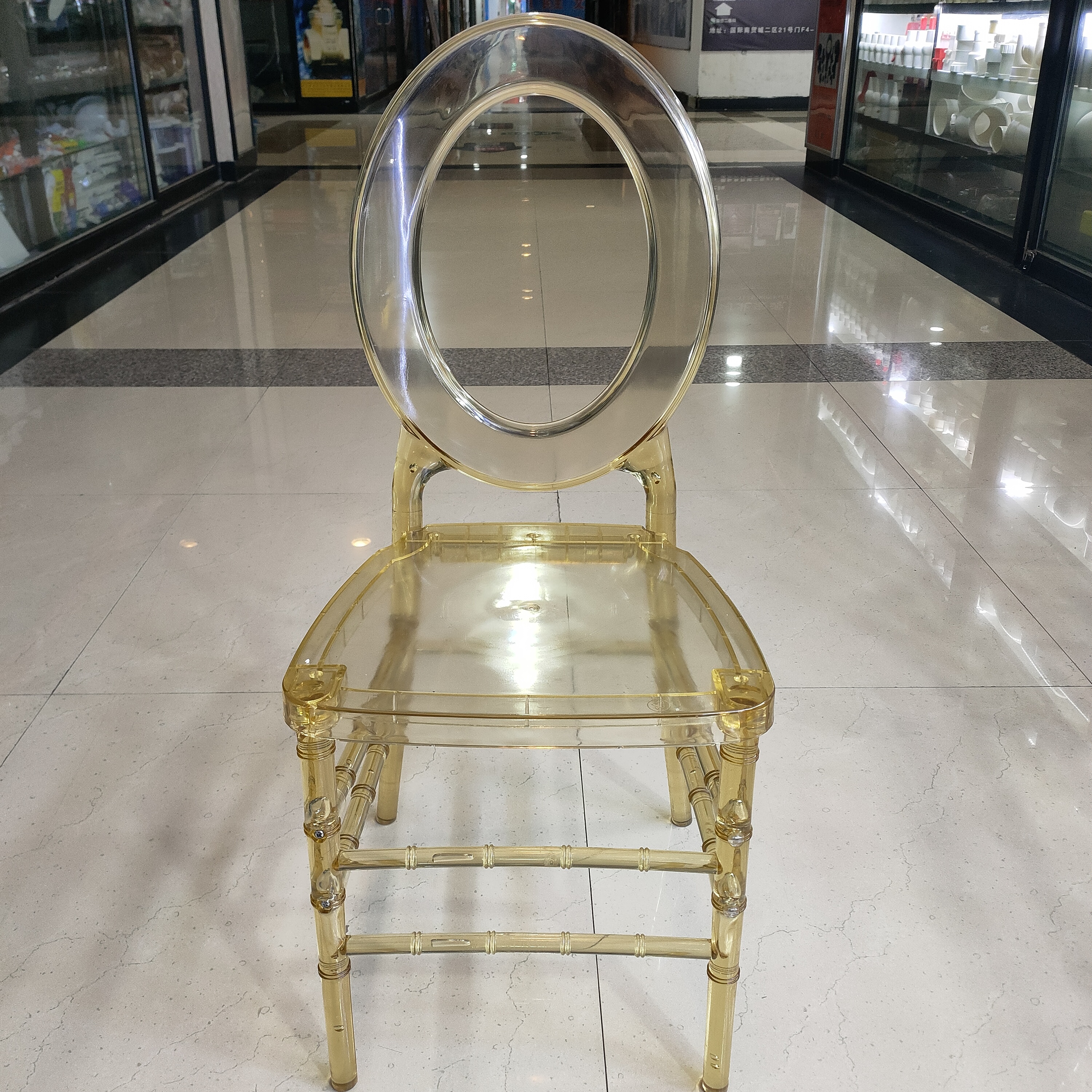 铭华家具厂黄色水晶餐椅塑料酒店椅金色透明宴会椅圆背镂空婚庆椅