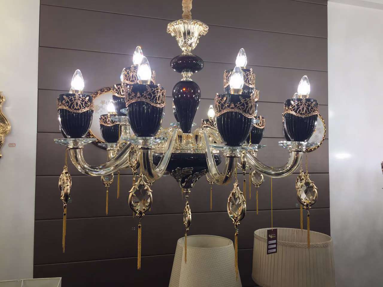 Six light luxury chandeliers made of crystal glass for the living room, dining room and hotel Specification image