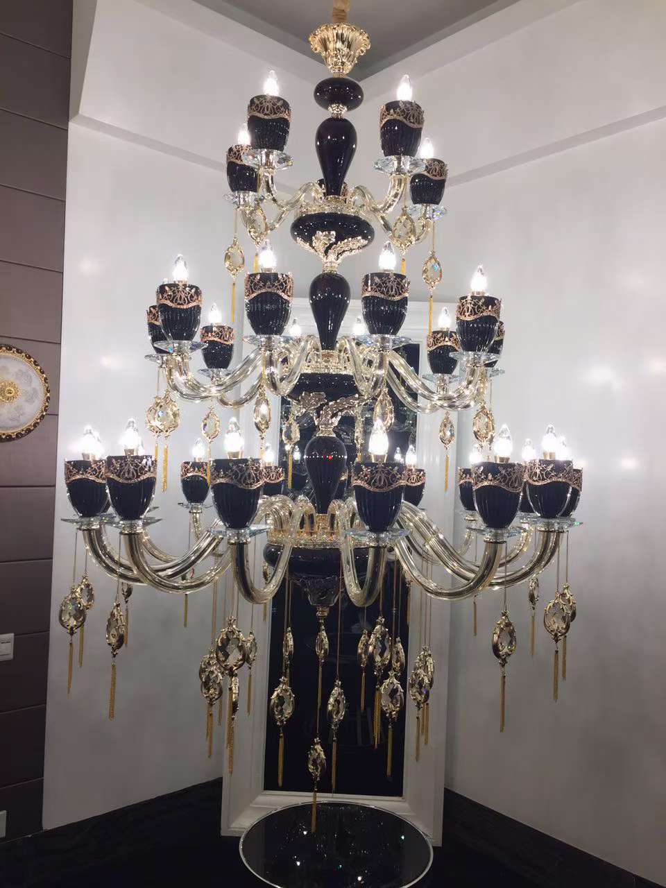 Six light luxury chandeliers made of crystal glass for the living room, dining room and hotel detail image 2