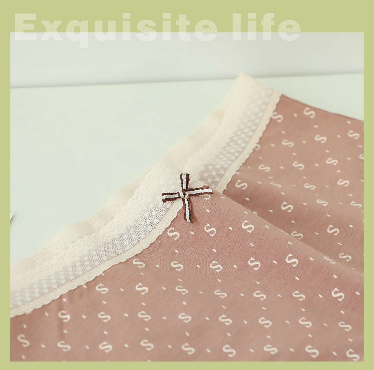 Cotton Pattern Printed Underwear For Girls details Picture