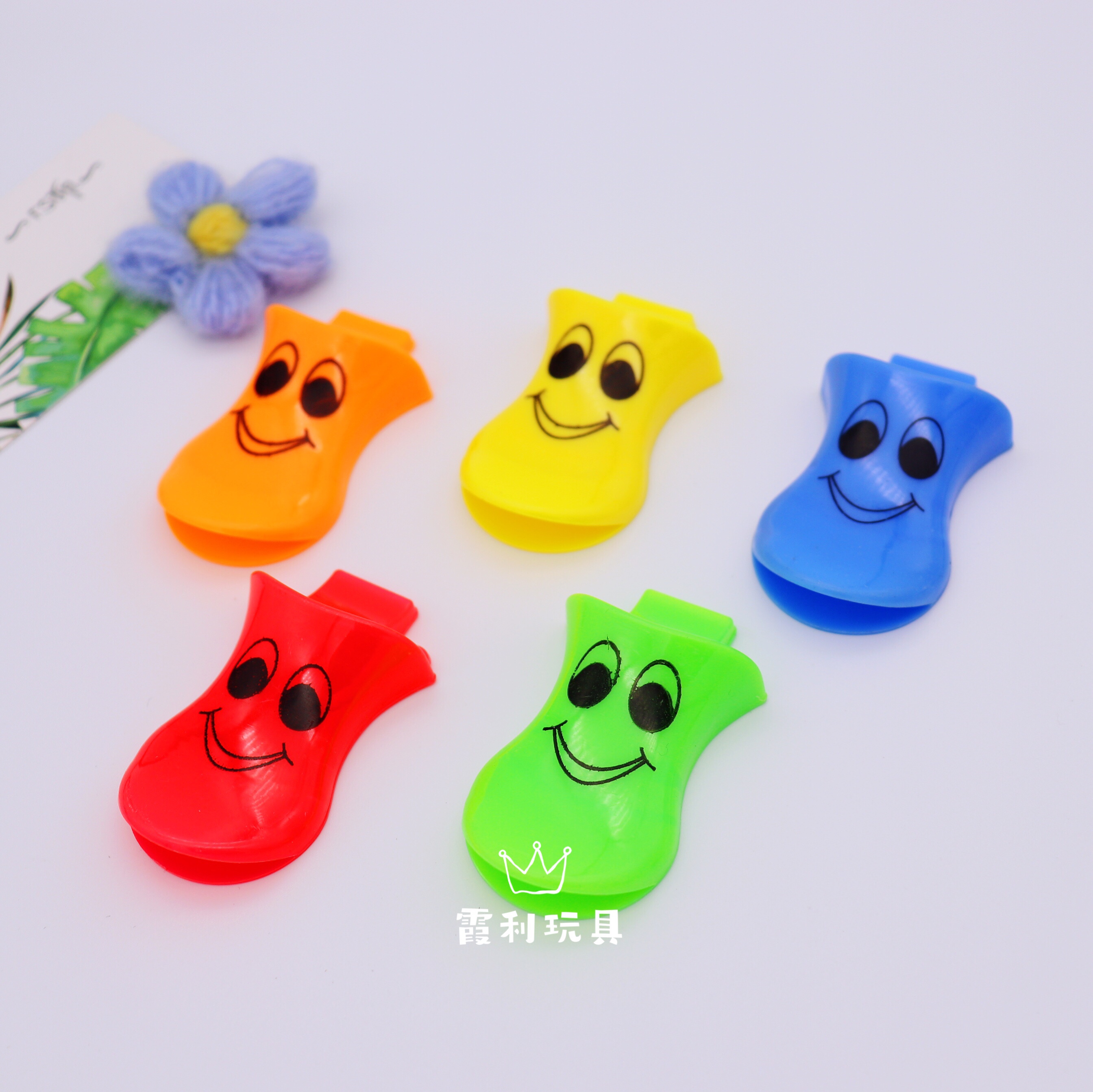 Duckbill whistle, children's plastic toy whistle, whistle gift, Gashapon party toy detail image 2