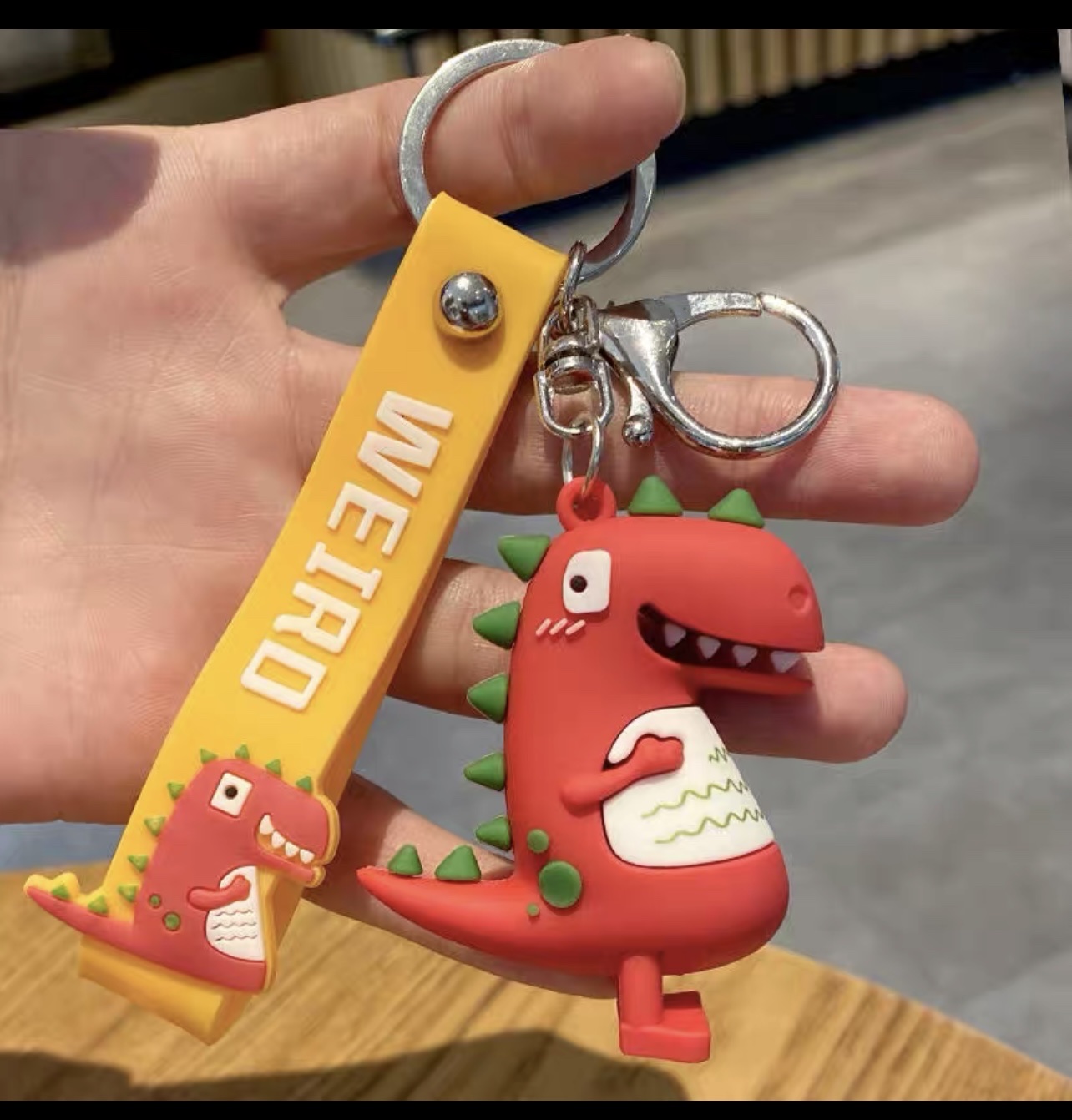 Two-color dinosaur keychain pendant Specification image