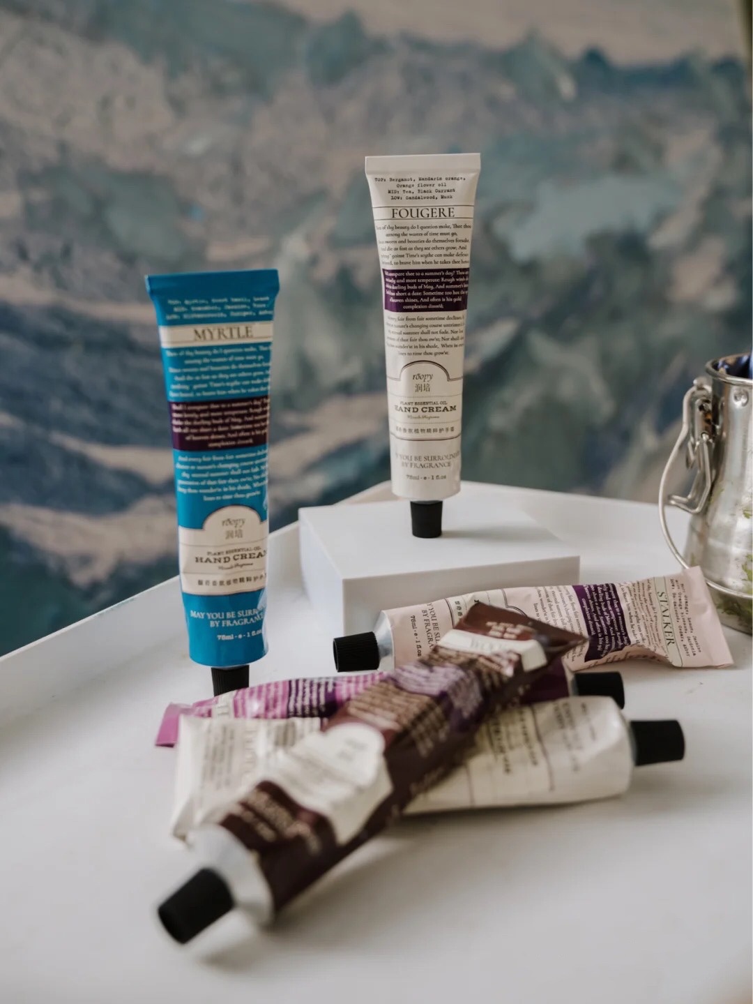 roopy Fougere Fragrance Plant Essence Hand Cream for Moisturizing and Refreshing Hands, a big brand moisturizing Hand Cream 75ml, Orange Green Spring details Picture