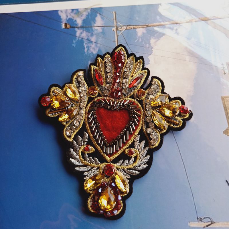 Europe And The United States Heavy Industry Embroider Mark Epaulette Manufacturers Diy Clothing Accessories Burnt Welding Accessories Diy Hand Sewn Glass Diamond Accessories Application Scenario