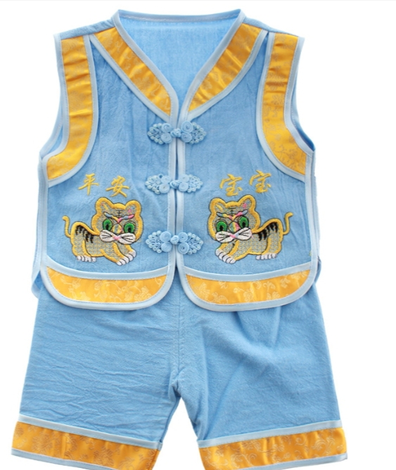 精致全棉舒适婴幼儿唐装刺绣老虎平安宝宝背心套装，宝宝衣服细节图