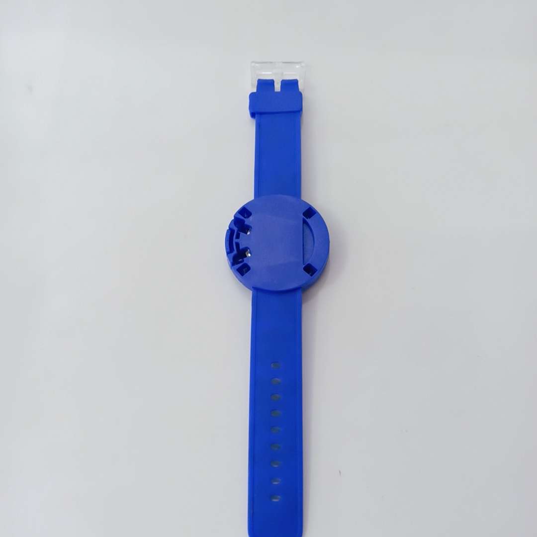 New camouflage electronic watch, student watch, small gift event, factory direct sales small gifts, children's watch, Gao Gao electronic toy 1 Application Scenario