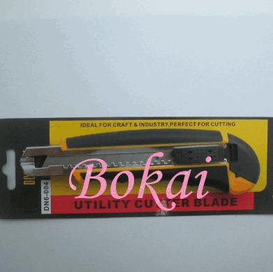 Boke six straight hair self-locking stainless steel utility knife large 18mm wallpaper box cutter soft rubber handle