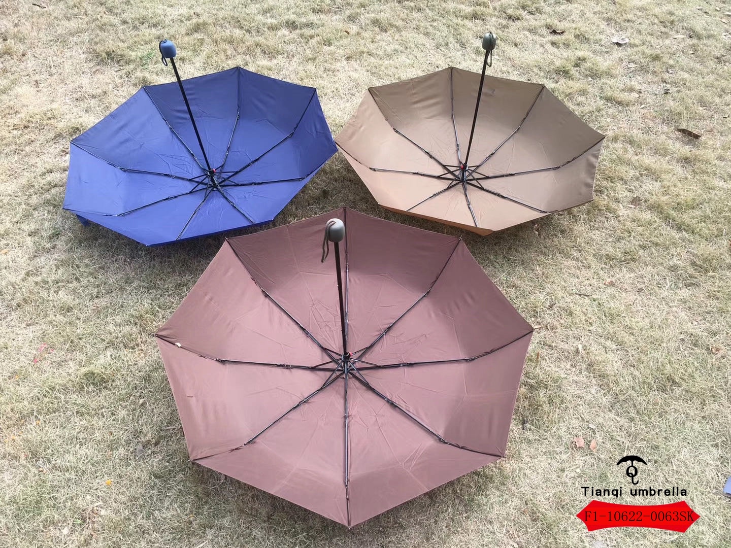 0063SK三折手开素色防紫外线晴雨伞详情图4