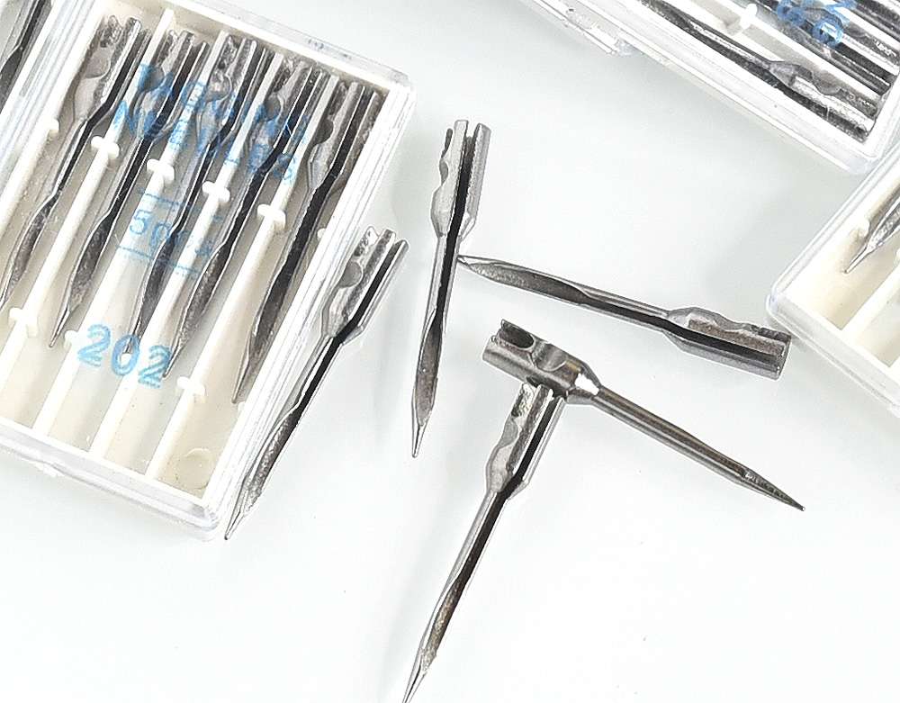 Tag gun needle, iron needle 202, thick needle 203, fine needle, tag gun needle, label trademark, javelin, sock, gun seam, umbrella gun, fine needle, thick needle details Picture