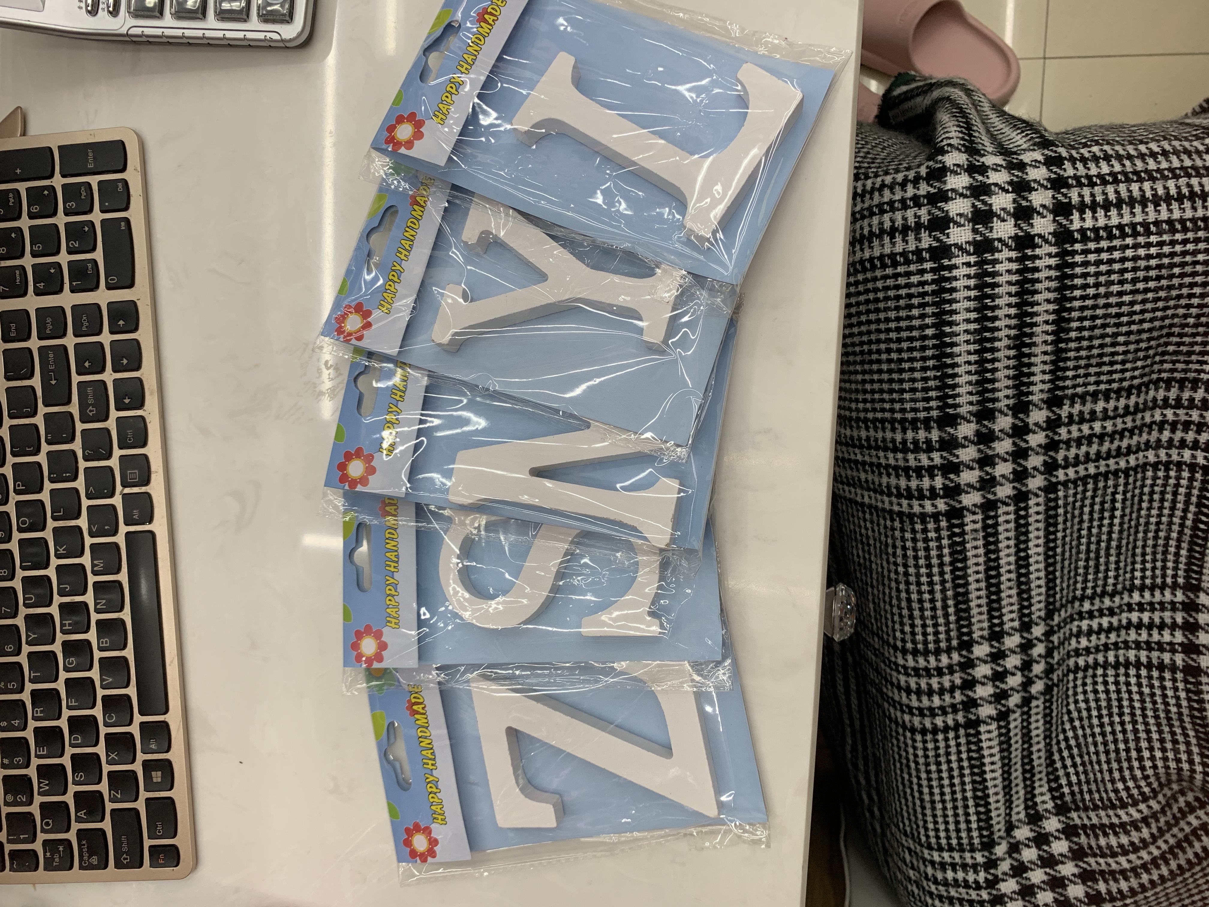 英文字母木质工艺品摆件款—K详情图4