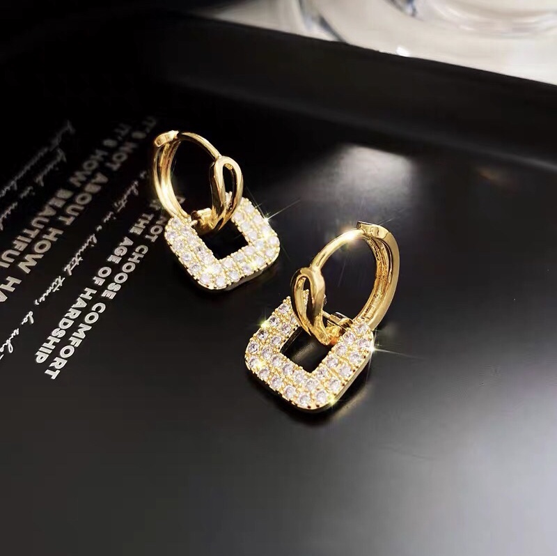 Square hollowed-out full rhinestone design fashion trend simple all matching earrings