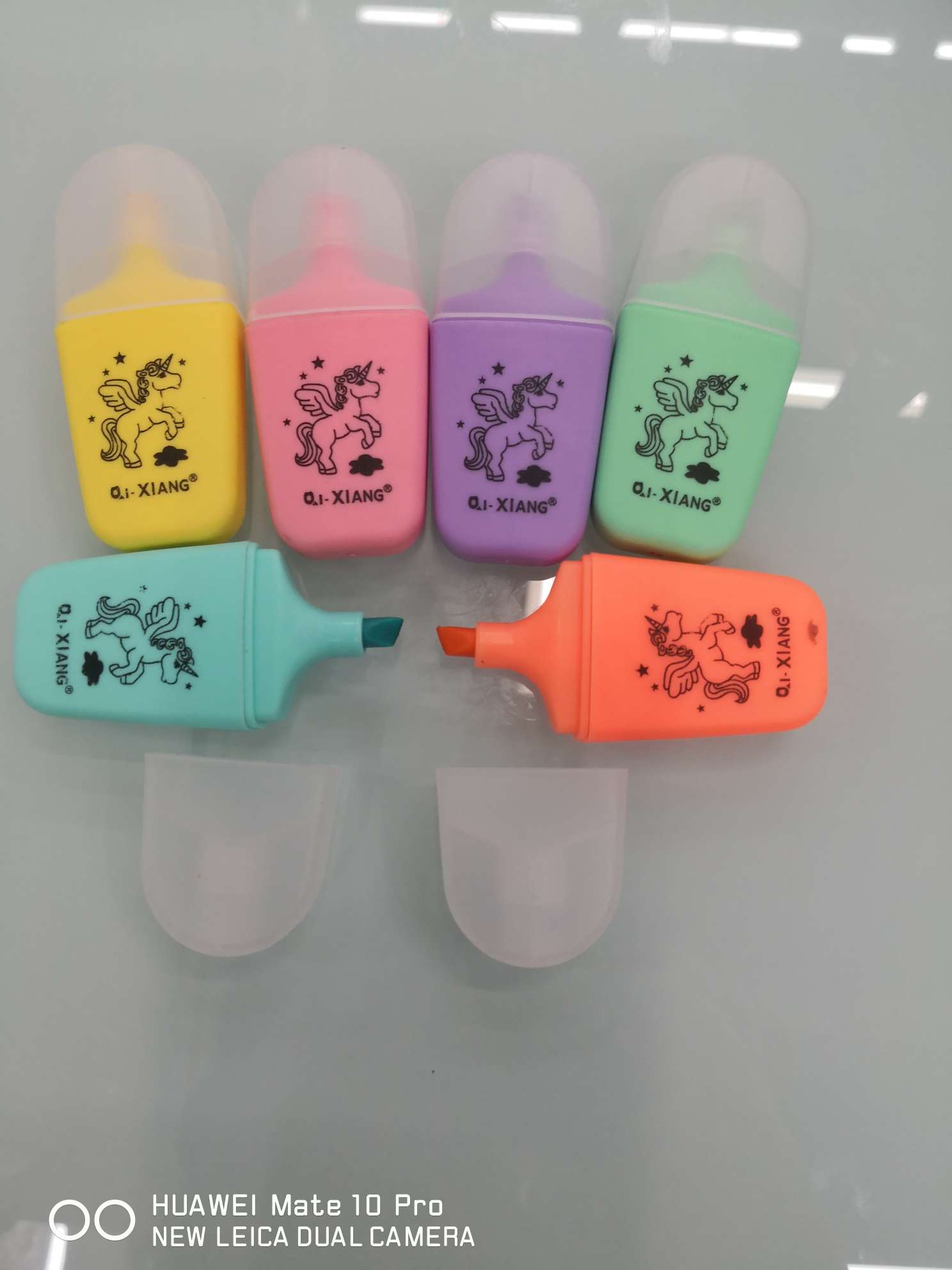 Yiwu Boyang Pen and Ink Supplies Store Unicorn 892-6 color zipper bag packaged highlighters Application Scenario