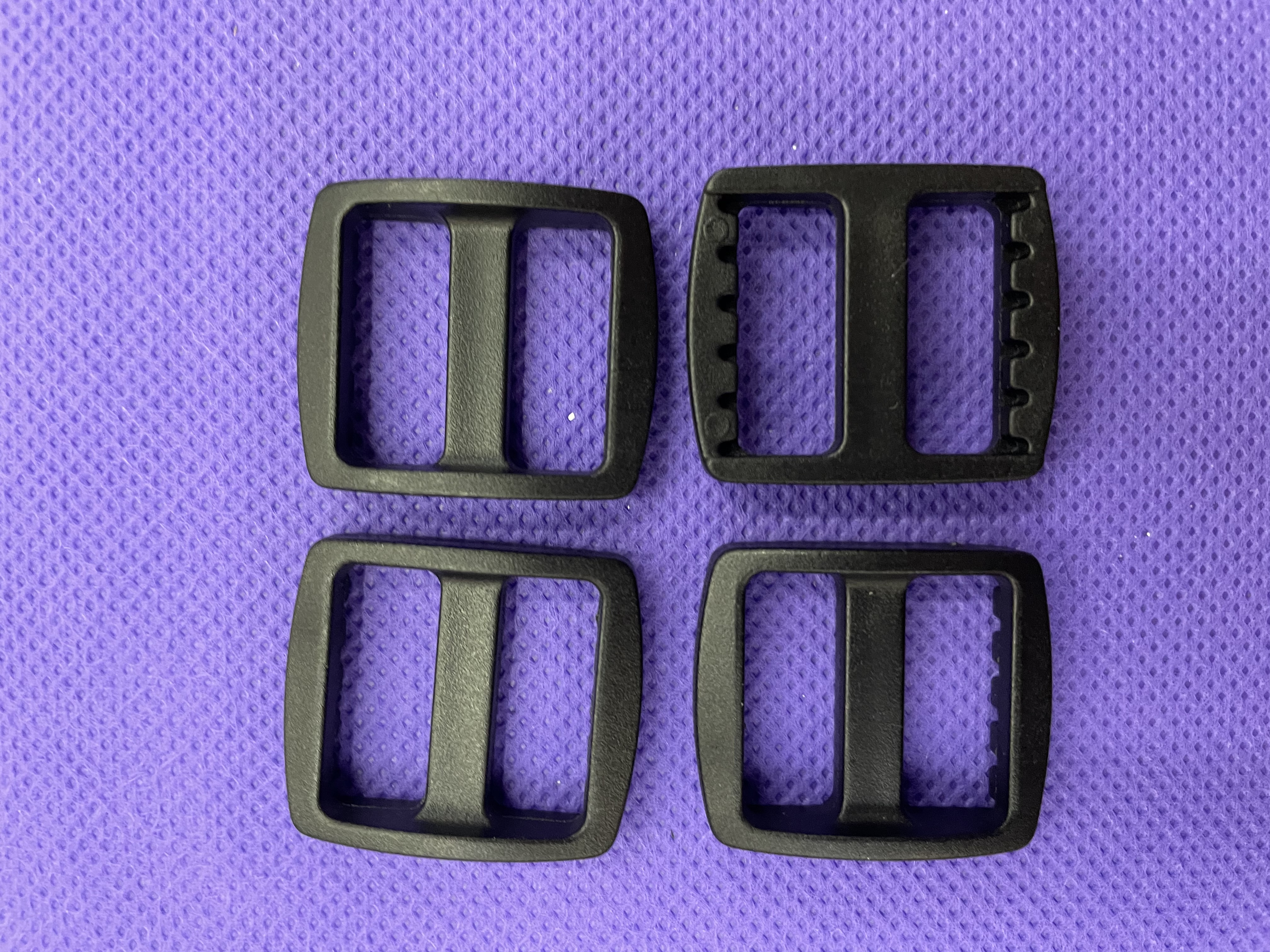 أزرار من أزرار حقائب من Item Picture