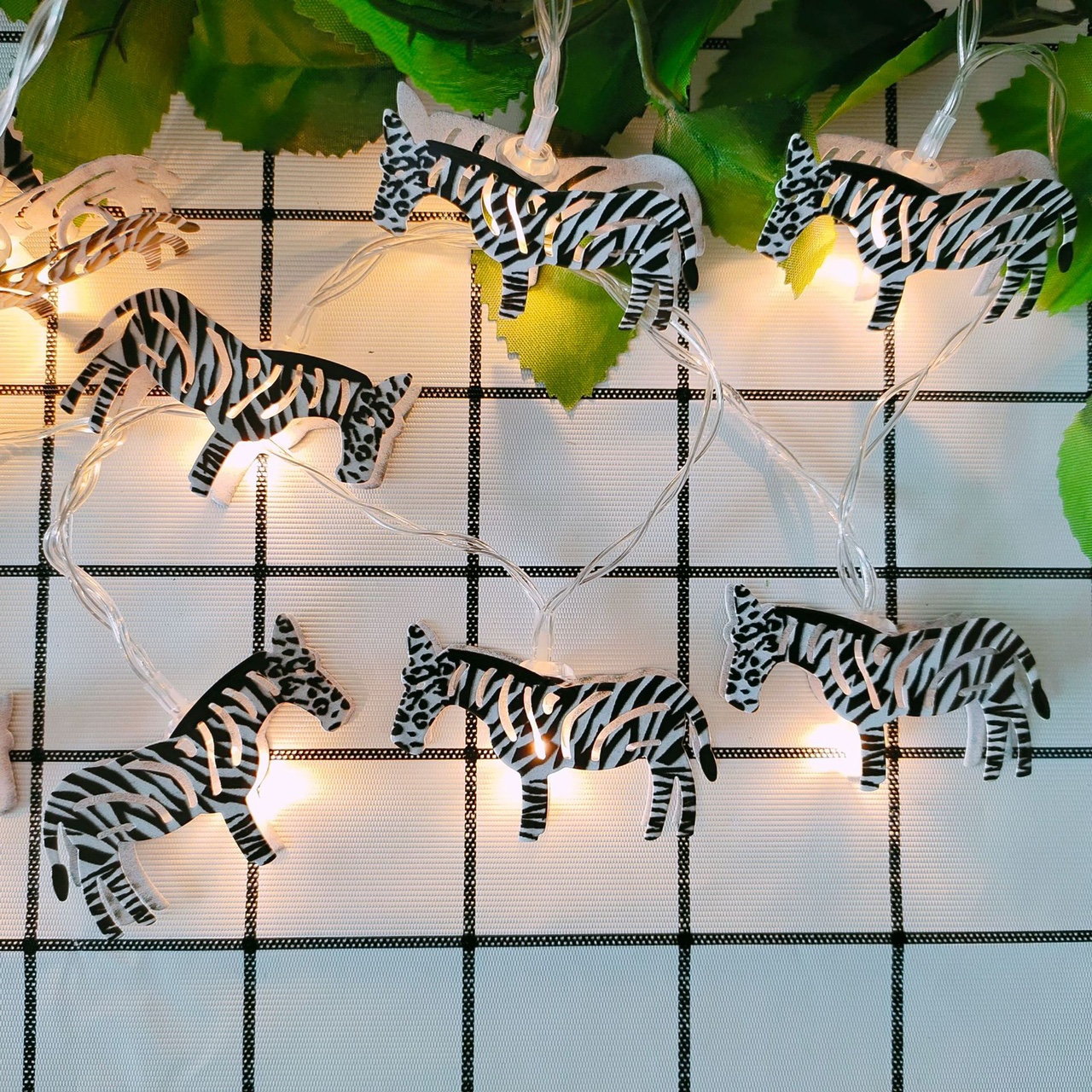 Christmas led iron art animal Zebra light string battery box Holiday party ins Children's room decoration lights 3m 20 light battery warm white light thumbnail