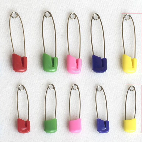 Children's pins, colored pins, plastic pins, stainless steel pins, colored plastic gourd pins, white children's clothing tags, hanging ropes, special small gourd pins, plastic safety pins