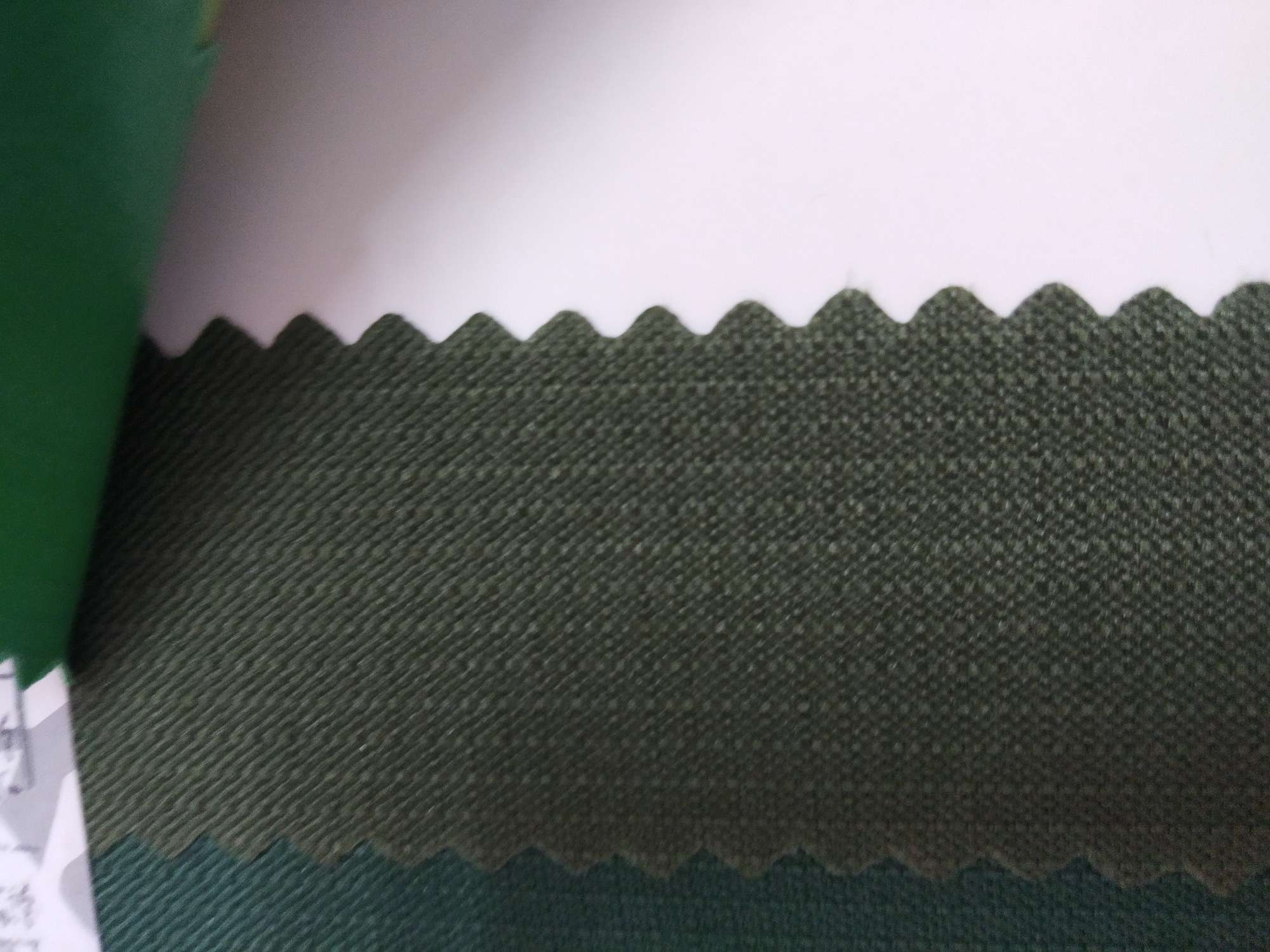 TY---007   一分格    5#军绿白底实物图