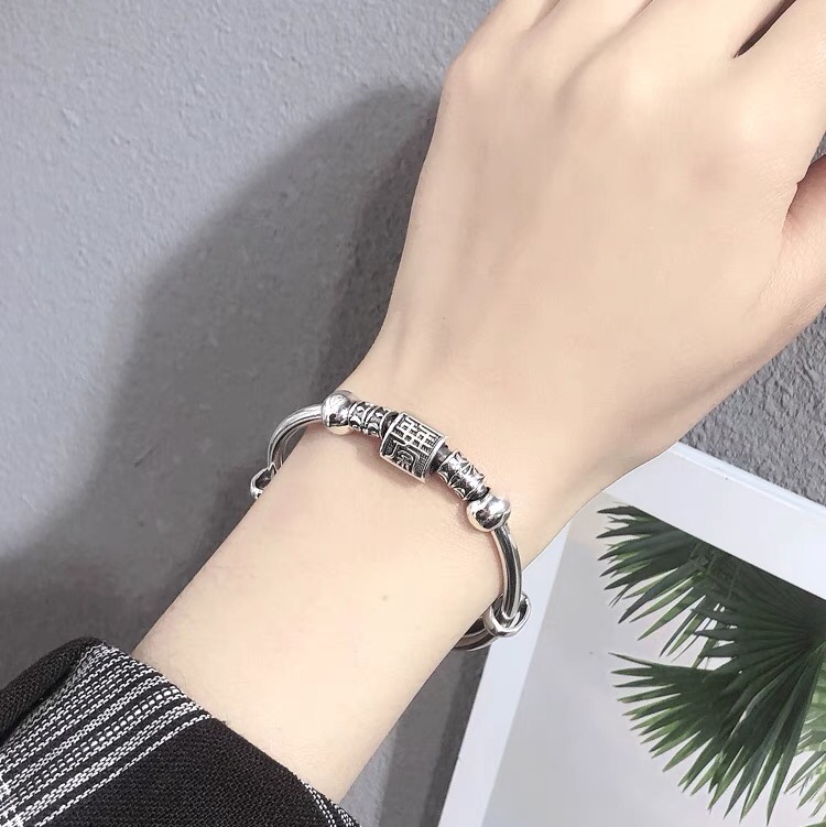 泰银重工纹刻年年有余 方珠 潮流百搭个性手镯