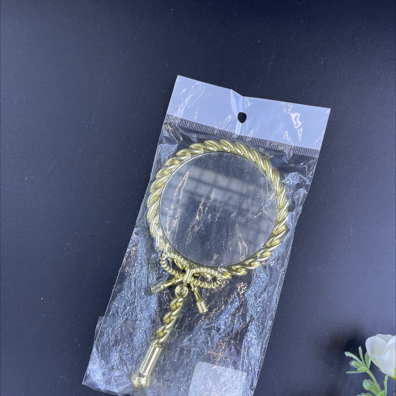 نظارات صغيرة من الطراز الأوروبي -الأمريكي details Picture