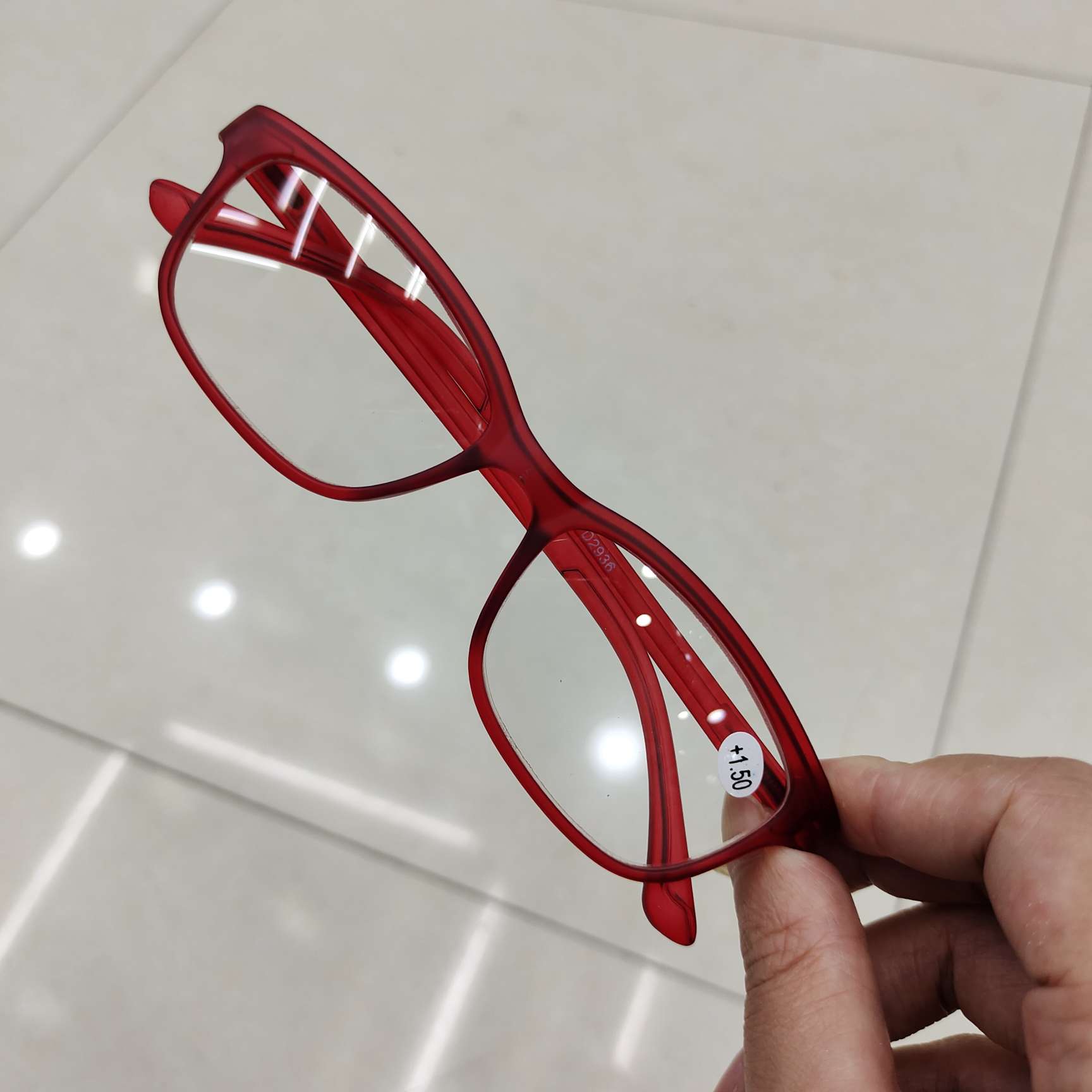 23125店面秀求眼镜老花镜工厂直销弹簧红色老花镜细节图
