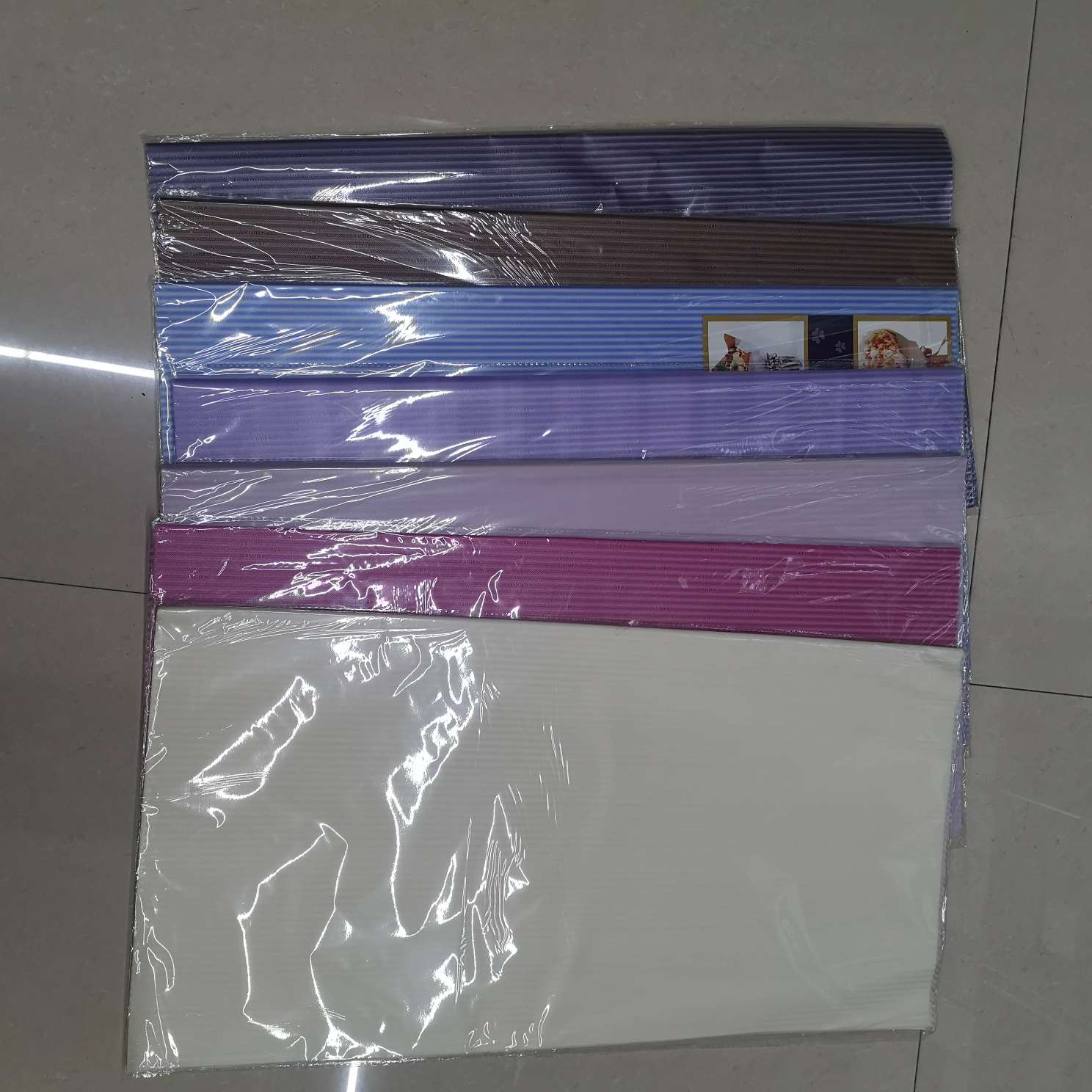 Matte paper wrapped with floral patterns in English detail image 5
