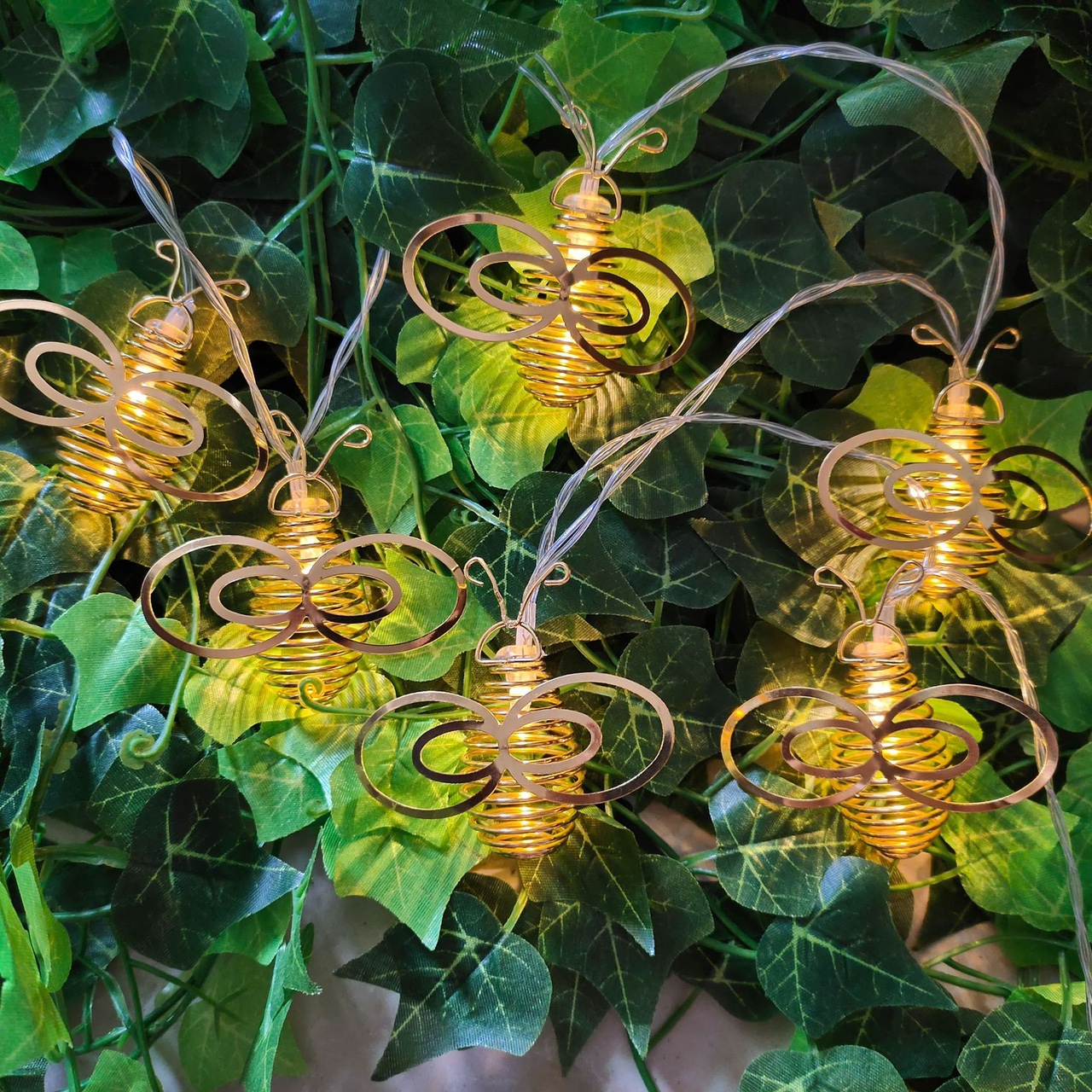 Amazon cross-border new spring iron bee light string led Christmas holiday party garden decoration lights 3 meters 20 light warm white light battery thumbnail