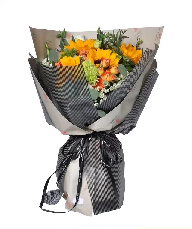 Matte paper wrapped with floral patterns in English detail image 8