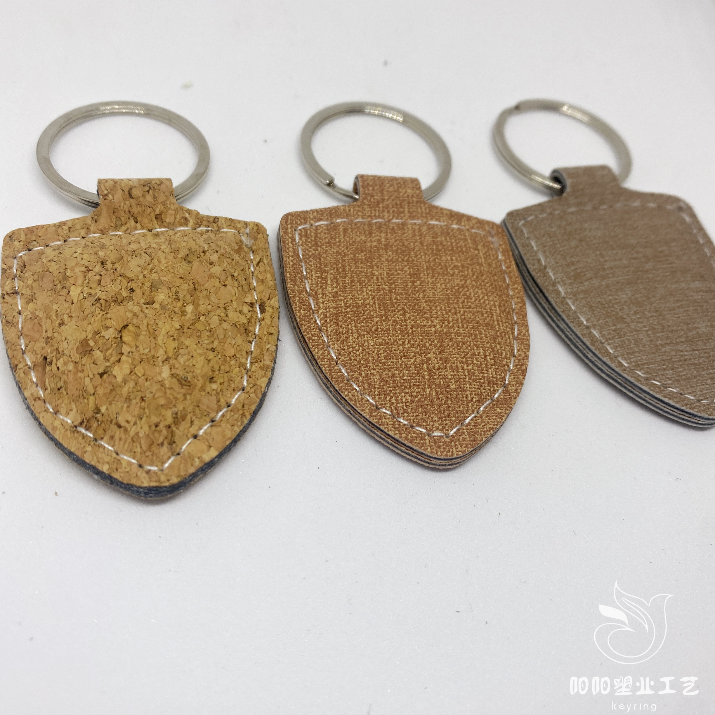 Shield Key Chain Creative Gifts Men And Women General Pu Leather Key Chain Leather Key Chain Advertising Gifts Travel Souvenirs Gifts Can Be Customized Specification drawing