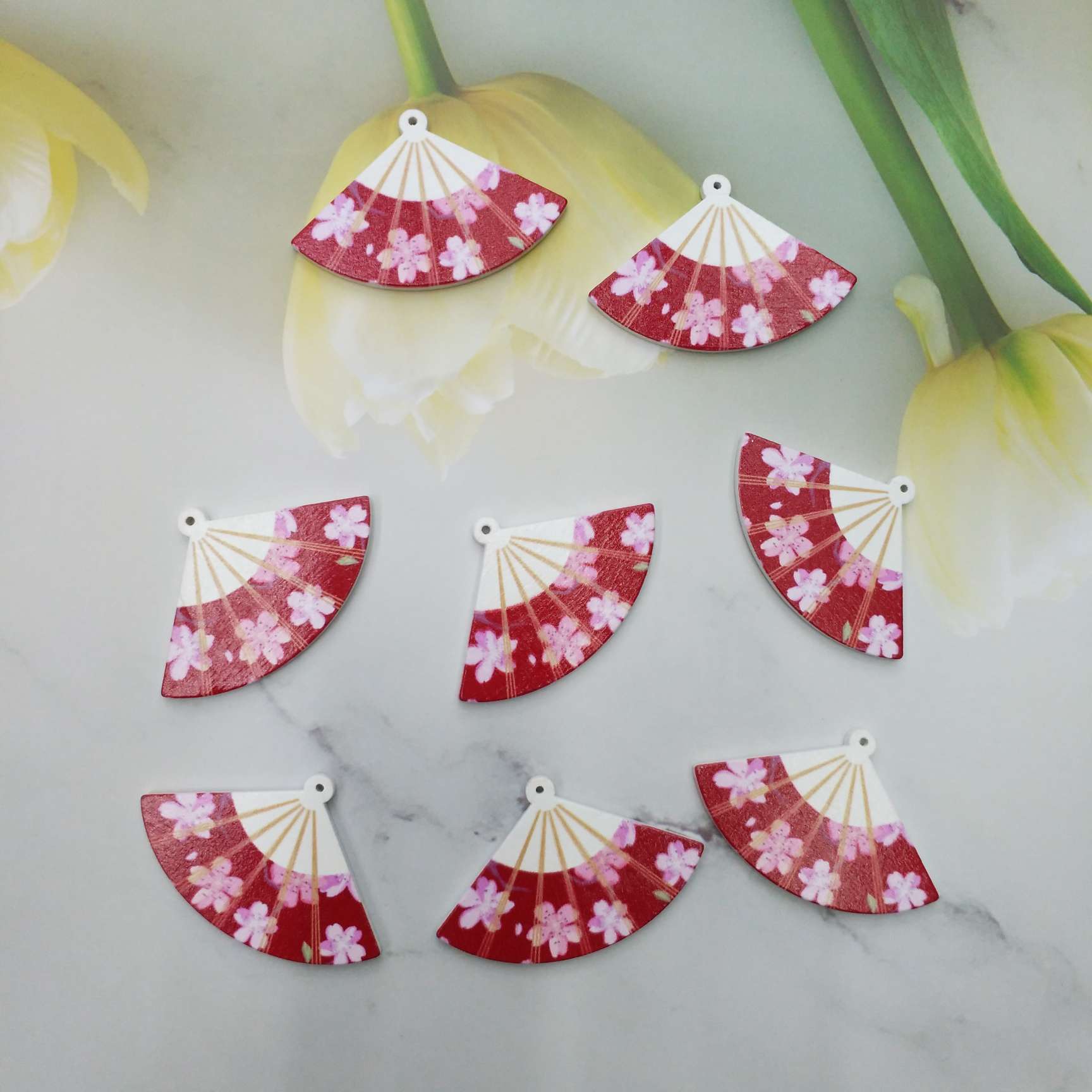 Small wooden fan, retro headwear, hair accessories, tassels, hair clips, accessories, earrings, pendants, DIY jewelry and accessories Application Scenario