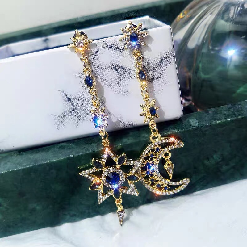 Advanced sense star moon original design South Korea Dongdaemun new earrings