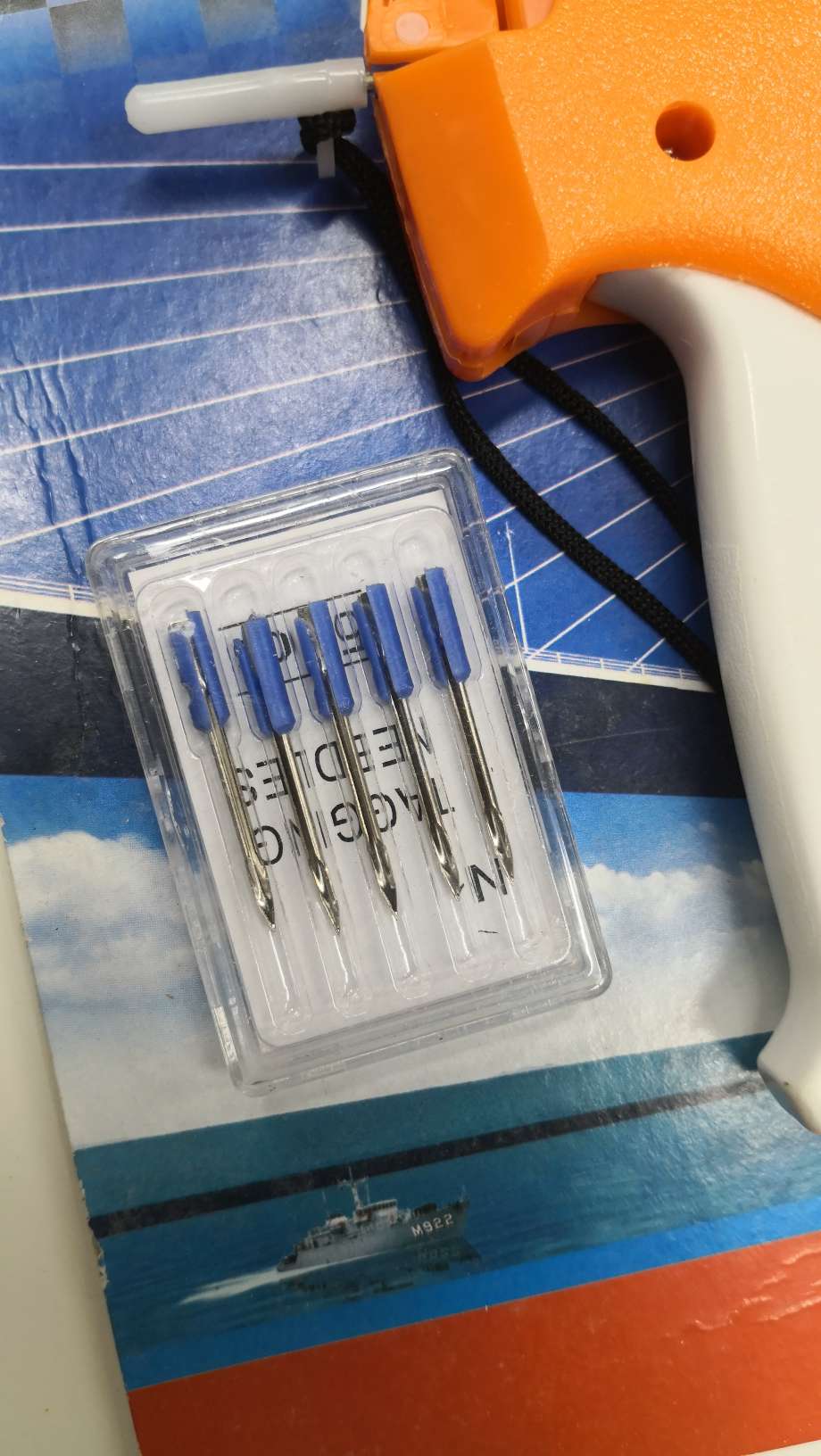 Mpio-8 tag gun, glue needle gun, original glue needle gun for labeling and snatching tags, sock gun, trademark gun, long fine needle Specification image