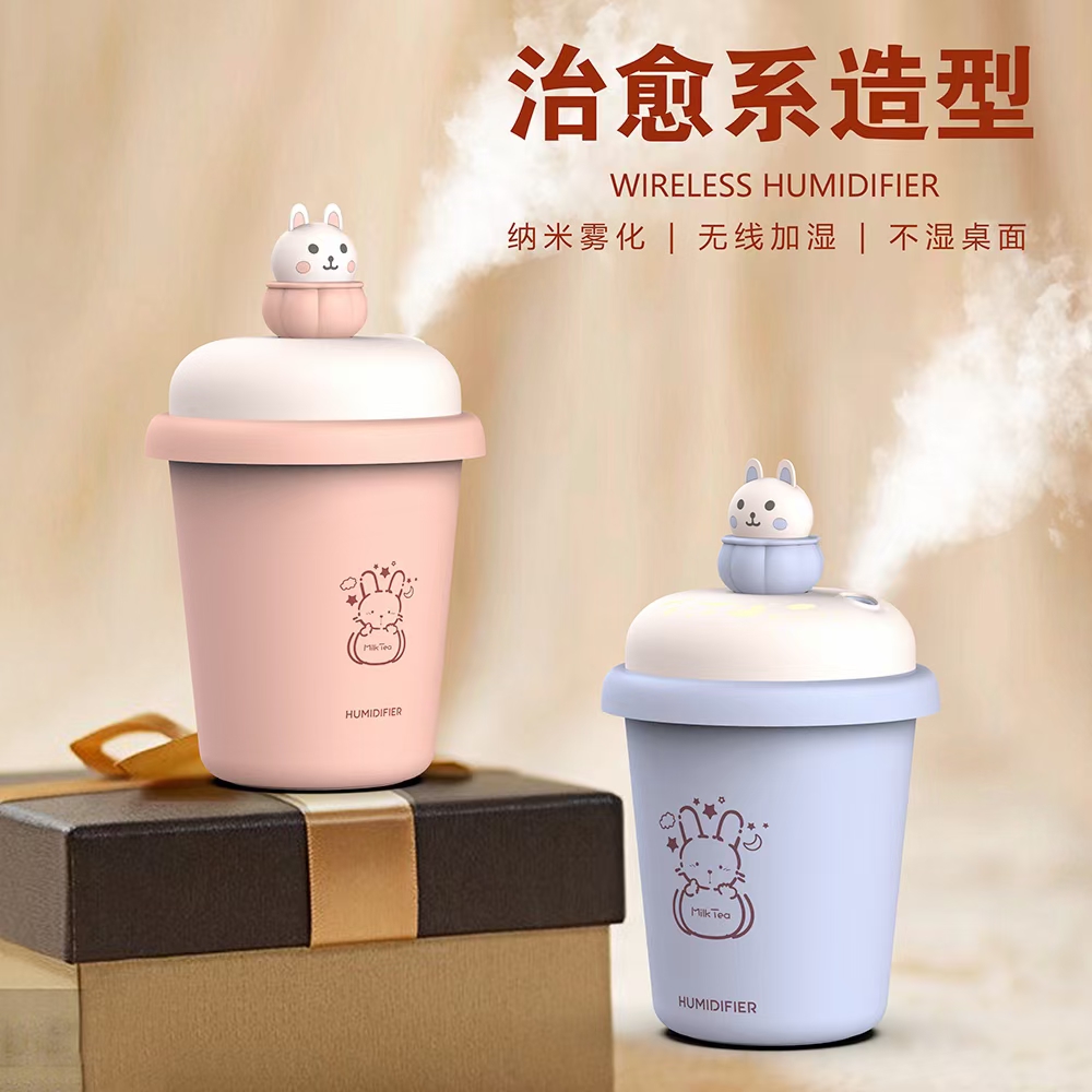 厂货批发USB车载加湿器大雾量静音迷你雾化器家用卧室香薰机