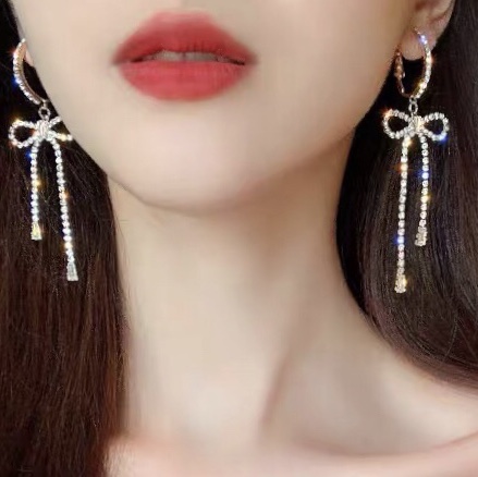 New butterfly less temperament net red small fresh high fashion earrings