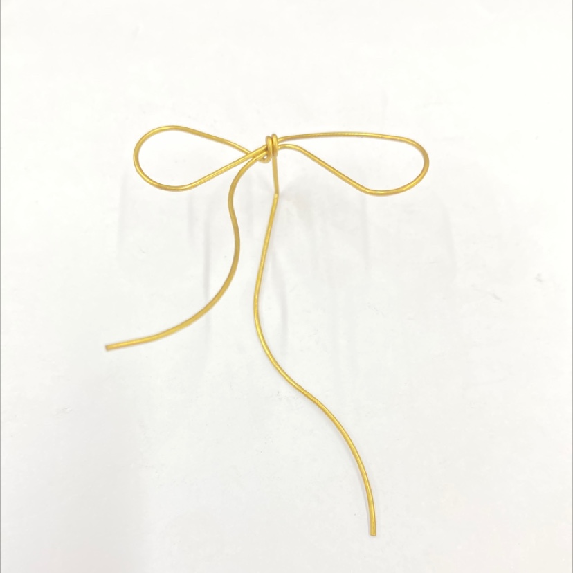 XM10654 Round copper wire freak bow