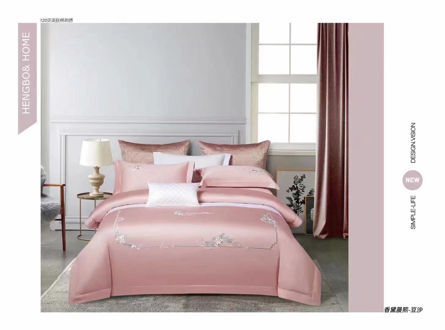 ｜艺术品打造高级的家🏠｜

     高颜值家居，每一件都很高级。设计更纯粹的吸引力，更能体现主人的品味～是营造家居氛详情5