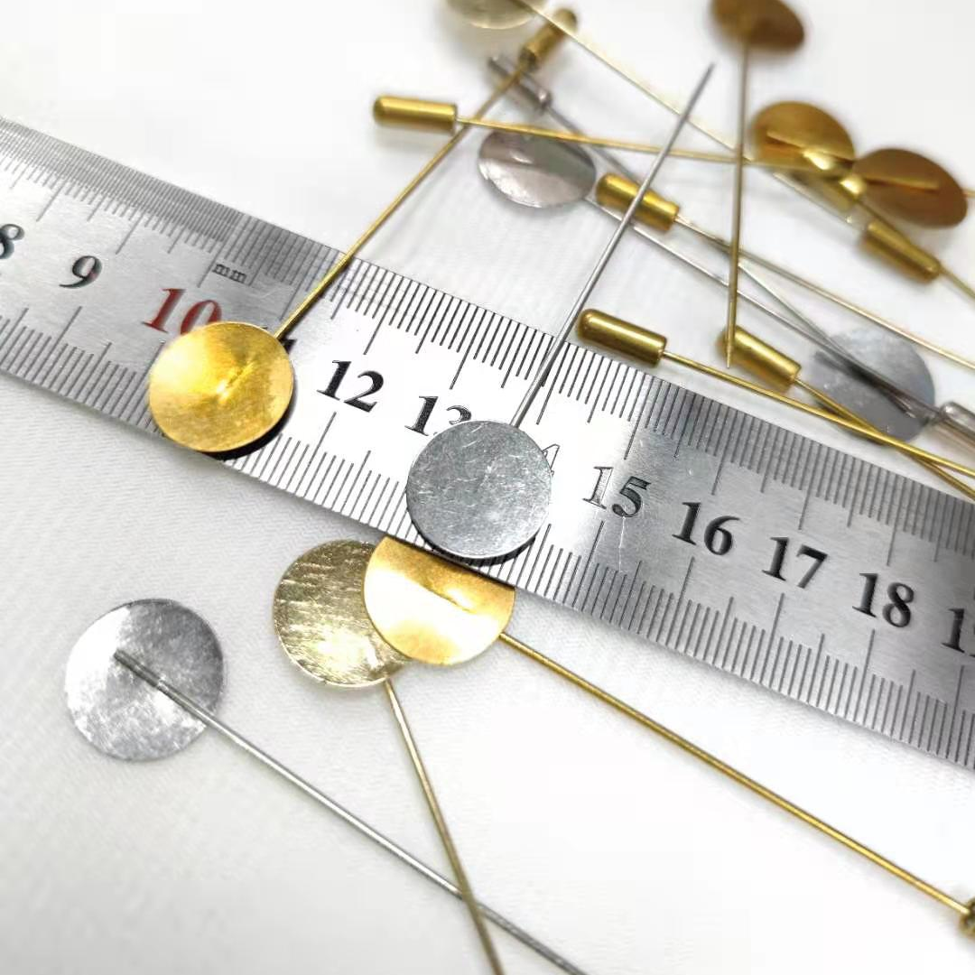 Fan-shaped pin insertion